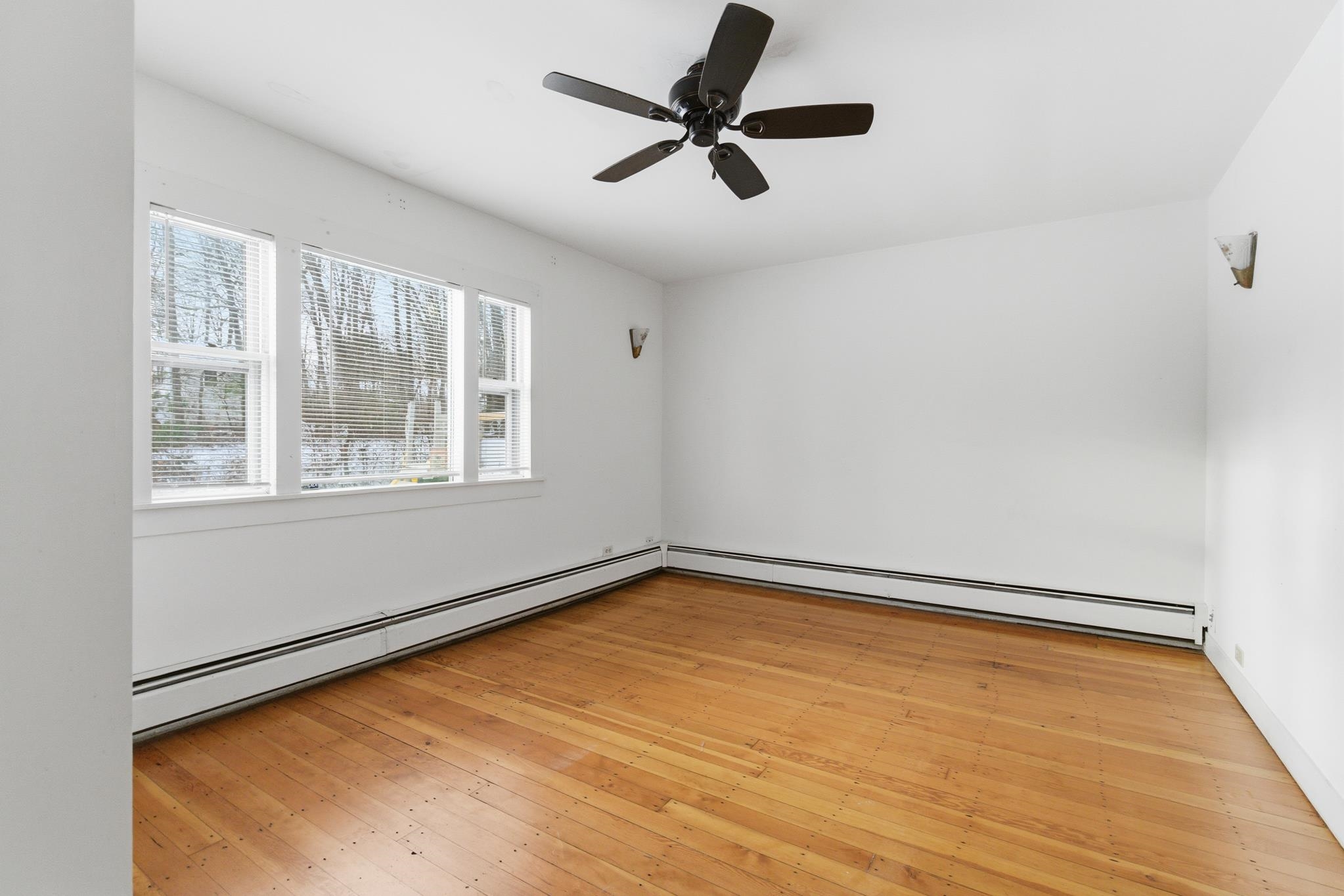 408 Manchester Road Auburn, NH 03032 - Photo 22 of 47