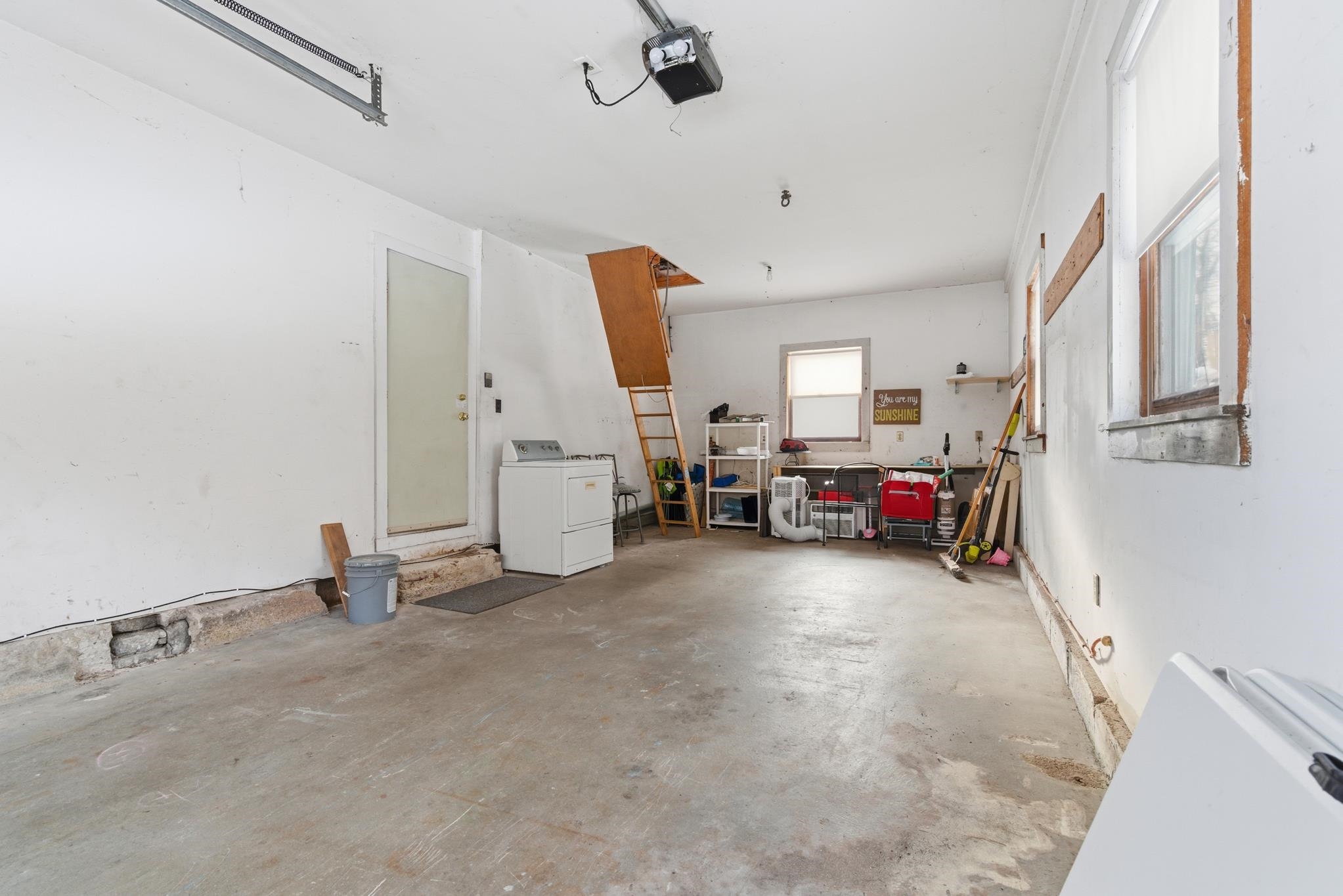 408 Manchester Road Auburn, NH 03032 - Photo 29 of 47