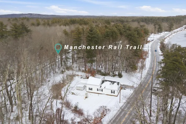 $480,000 | 408 Manchester Road, Auburn, NH 03032