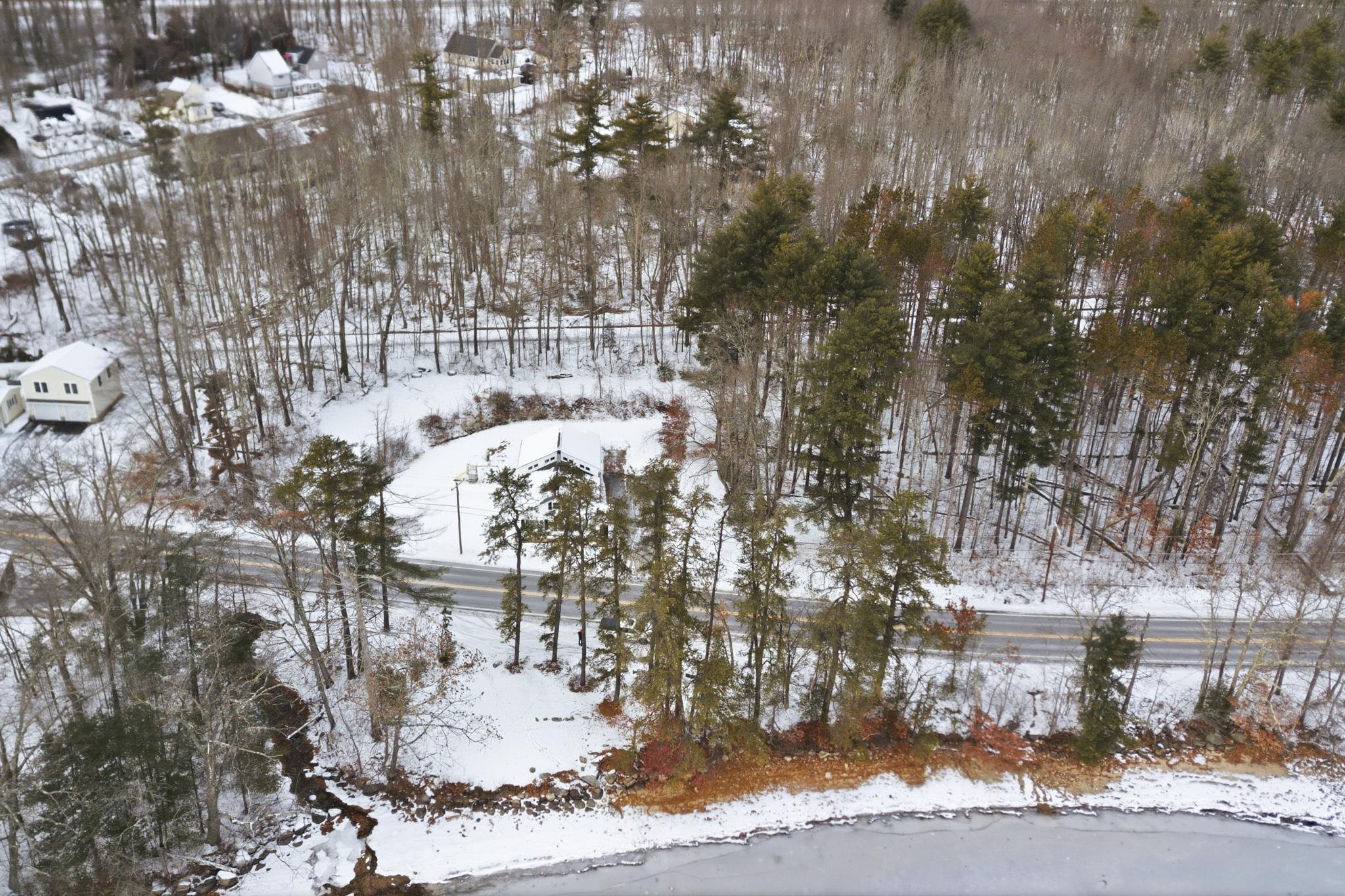 408 Manchester Road Auburn, NH 03032 - Photo 38 of 47