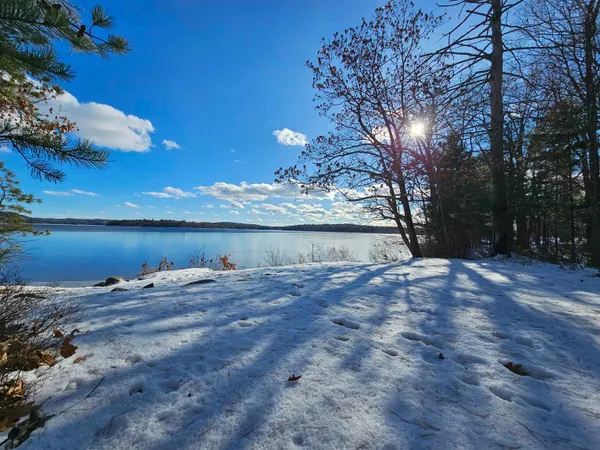 $480,000 | 408 Manchester Road, Auburn, NH 03032