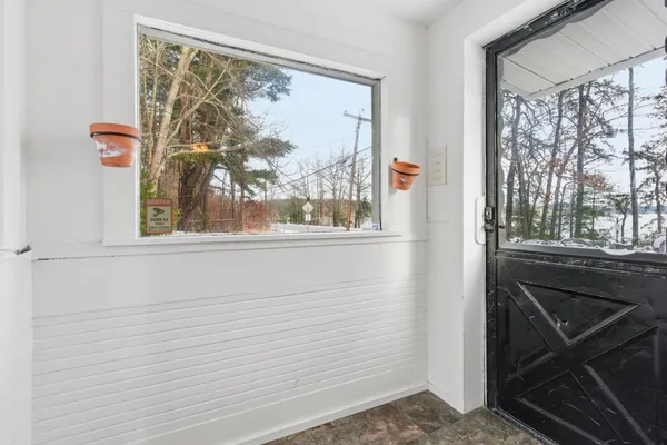 $480,000 | 408 Manchester Road, Auburn, NH 03032