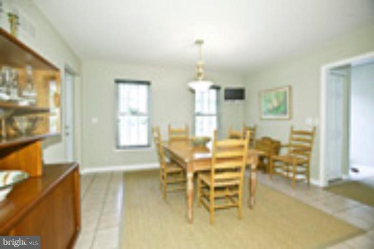 32076 Shorewood Road, Unit CALL Galena, MD 21635 - Photo 8 of 20 Dining Room