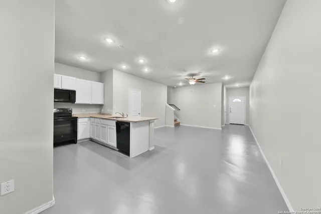 $1,350 | 9907 Grove Mist, Unit 102, San Antonio, TX 78233