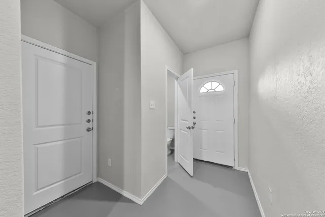 $1,350 | 9907 Grove Mist, Unit 102, San Antonio, TX 78233