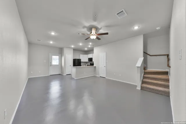 $1,350 | 9907 Grove Mist, Unit 102, San Antonio, TX 78233