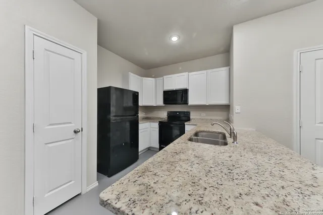 $1,350 | 9907 Grove Mist, Unit 102, San Antonio, TX 78233