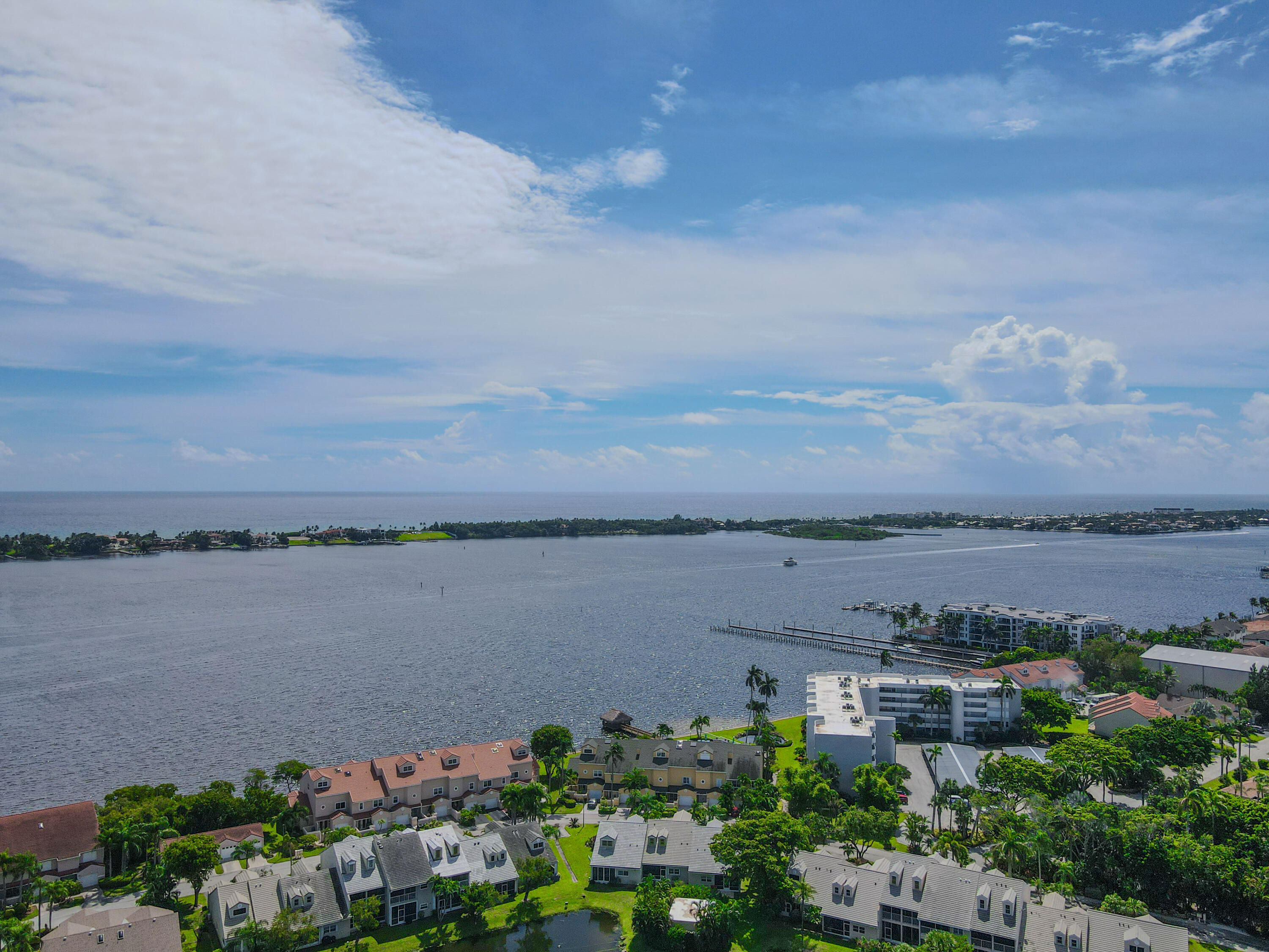 7963 Overlook Road Lake Worth, FL 33462 - Photo 38 of 42 casa-39_1