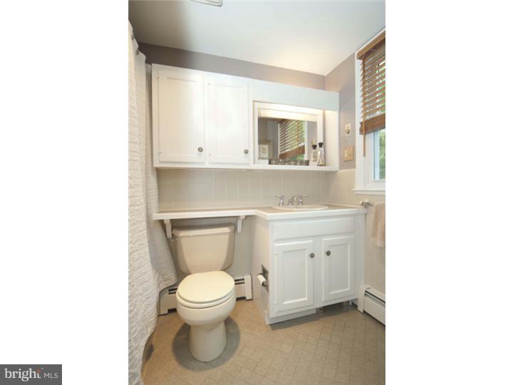 420 Wyndon Road Ambler, PA 19002 - Photo 17 of 25 Master Bathroom