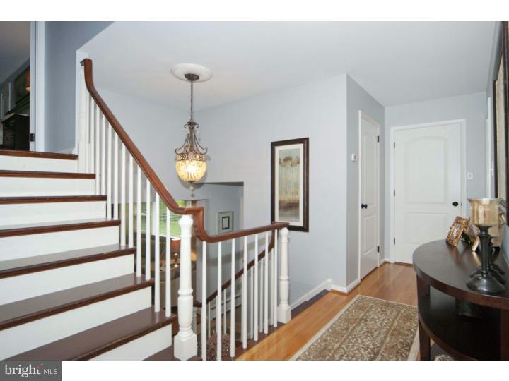 420 Wyndon Road Ambler, PA 19002 - Photo 3 of 25 Foyer