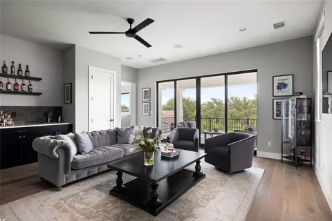 $2,298,000 | 27009 Masters Parkway, Spicewood, TX 78669