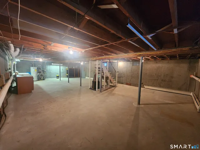 $2,000 | 8 Quinn Street, Stafford Springs, CT 06076