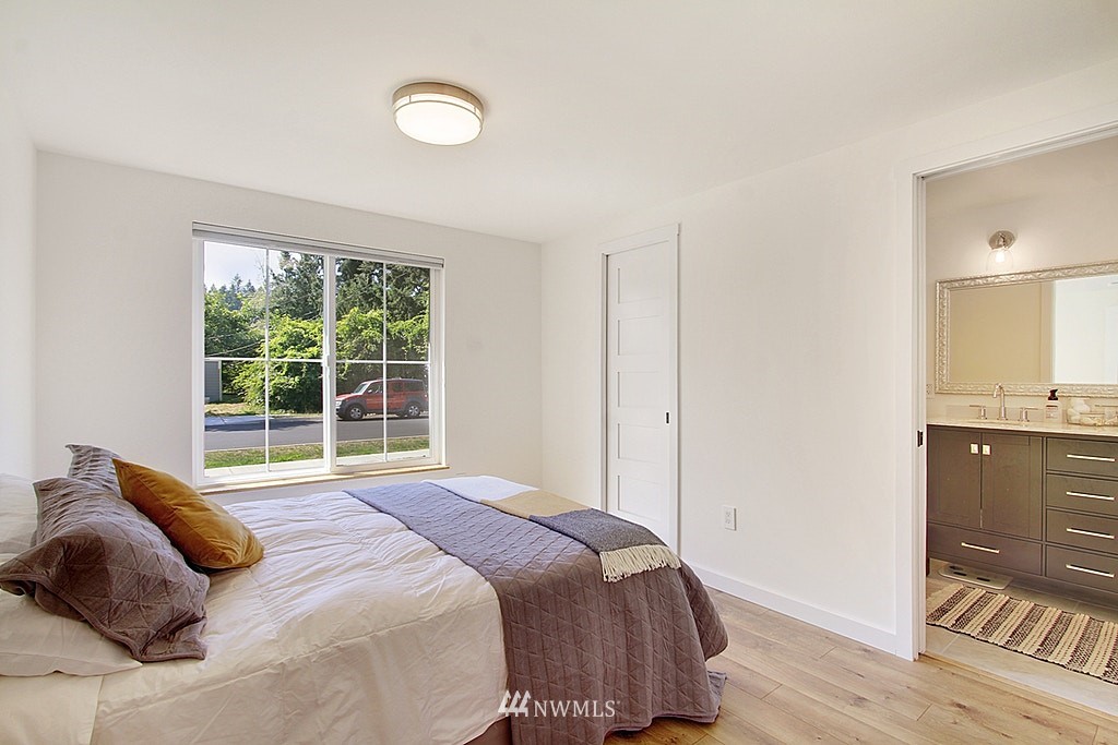 3536 Southeast 5th Street Renton, WA 98058 - Photo 11 of 22