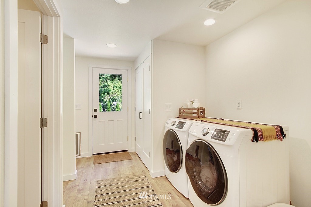 3536 Southeast 5th Street Renton, WA 98058 - Photo 17 of 22