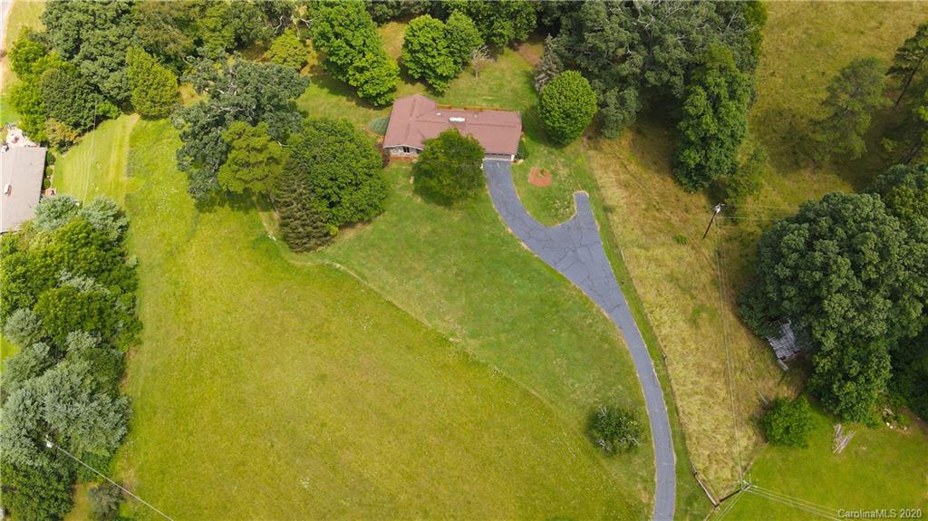 405 Hillvilla Road Canton, NC 28716 - Photo 33 of 38