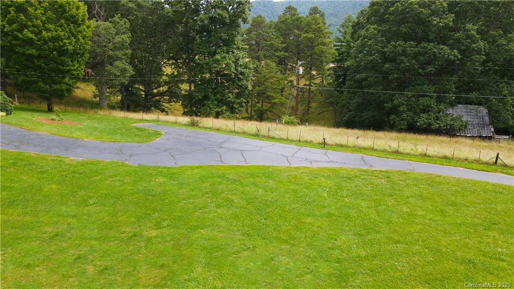 405 Hillvilla Road Canton, NC 28716 - Photo 37 of 38