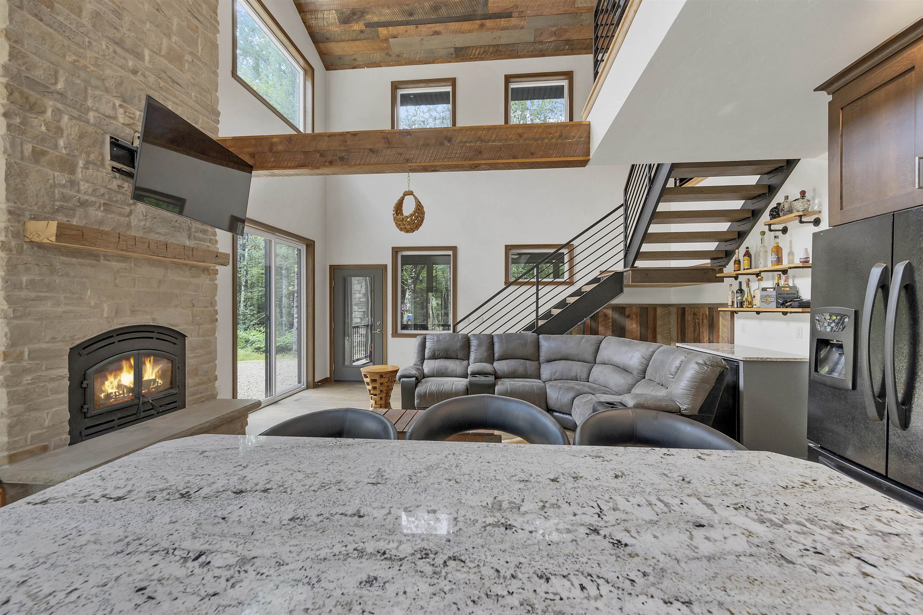 W13139 Balsam Lake Road Crivitz, WI 54114 - Photo 11 of 44