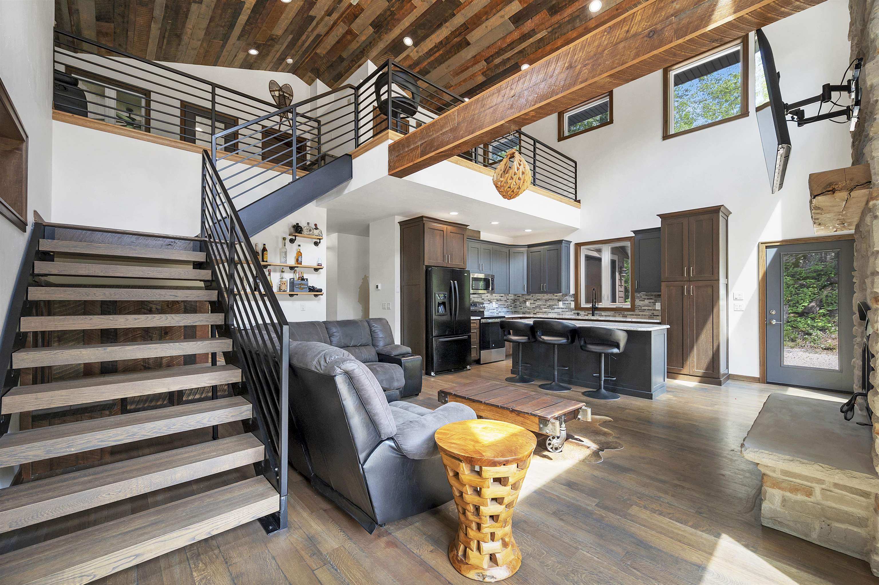 W13139 Balsam Lake Road Crivitz, WI 54114 - Photo 12 of 44