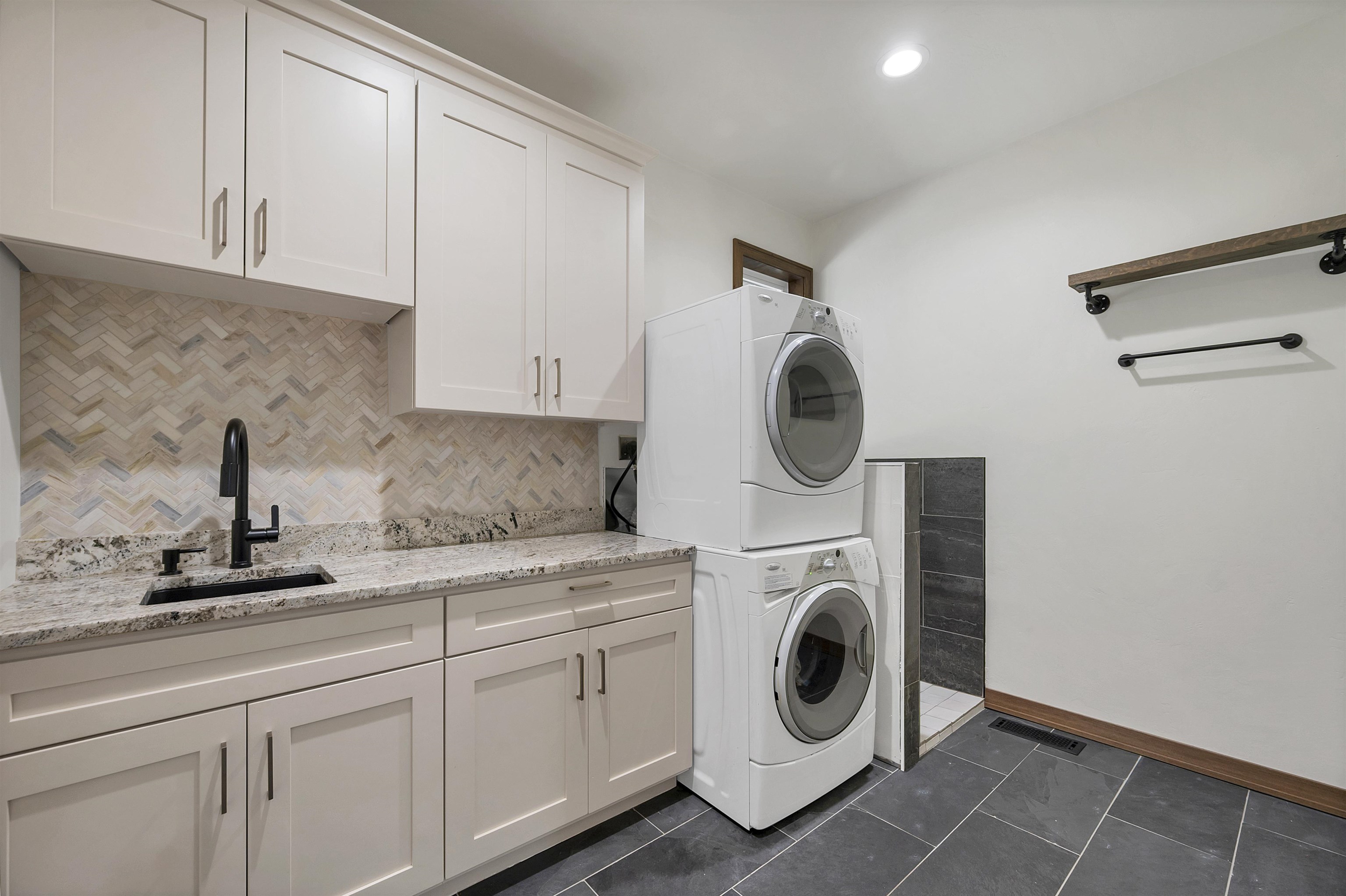 W13139 Balsam Lake Road Crivitz, WI 54114 - Photo 22 of 44