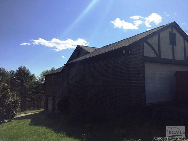 3417 Pax Hill Road Morganton, NC 28655 - Photo 4 of 17 Gallery Image 4