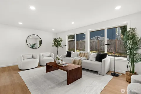 $575,000 | 7912 56th Ave Court East, Puyallup, WA 98371