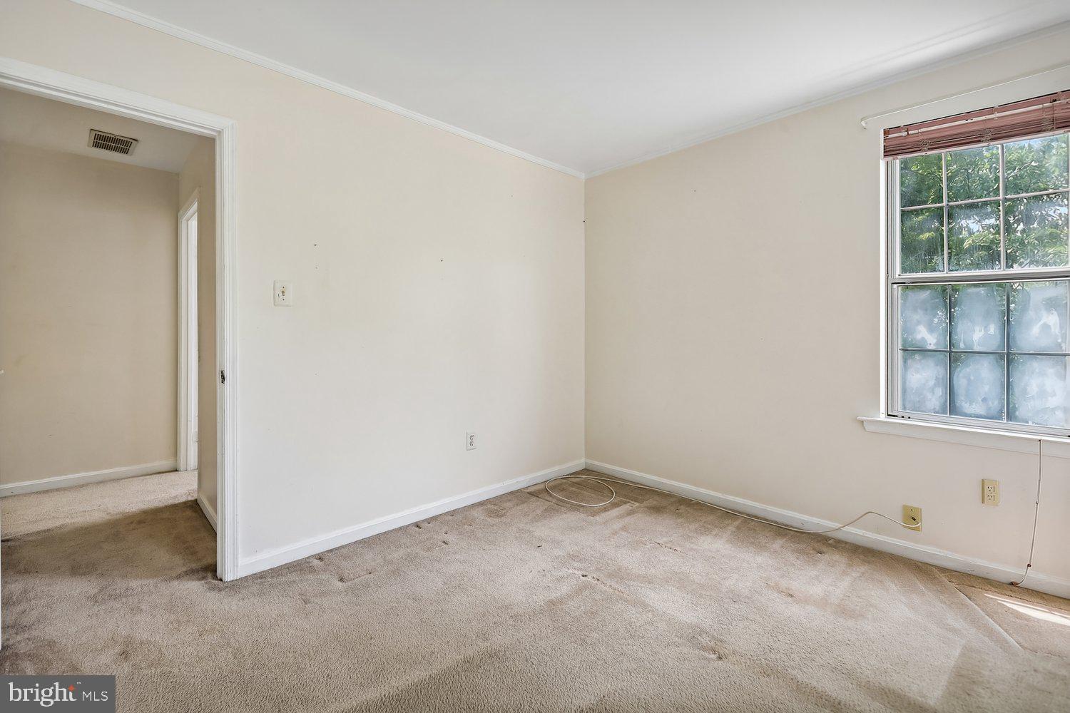 15226 Elk Run Road Chantilly, VA 20151 - Photo 17 of 53 Bedroom 2