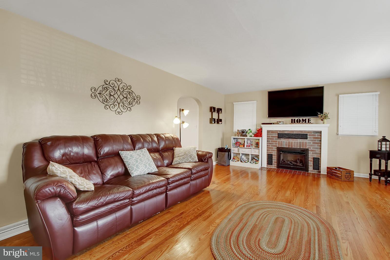 309 Diller Road Hanover, PA 17331 - Photo 4 of 26 Gallery Image 4
