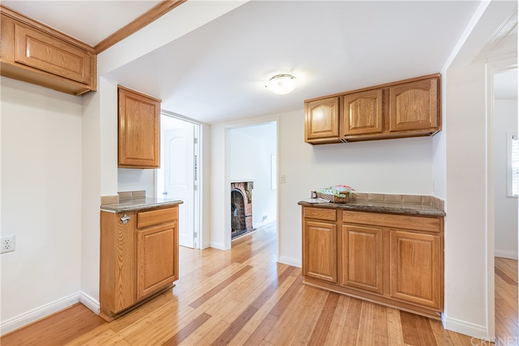 1125 Black Canyon Road Simi Valley, CA 93063 - Photo 15 of 27