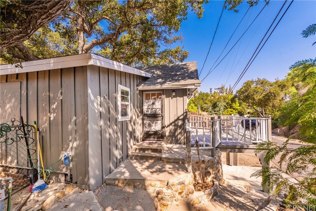 1125 Black Canyon Road Simi Valley, CA 93063 - Photo 16 of 27