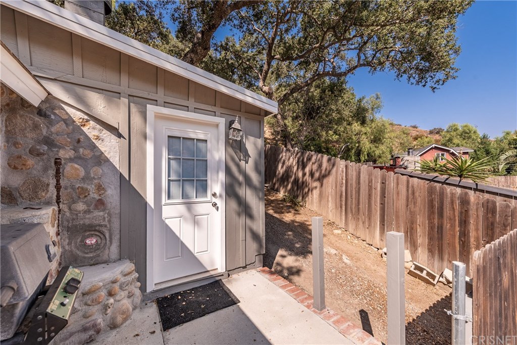 1125 Black Canyon Road Simi Valley, CA 93063 - Photo 18 of 27