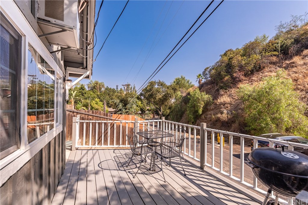 1125 Black Canyon Road Simi Valley, CA 93063 - Photo 8 of 27