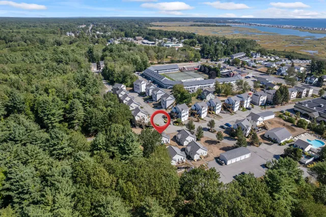 $382,900 | 35 Barefoot Cottage Road, Unit 105, Wells, ME 04090