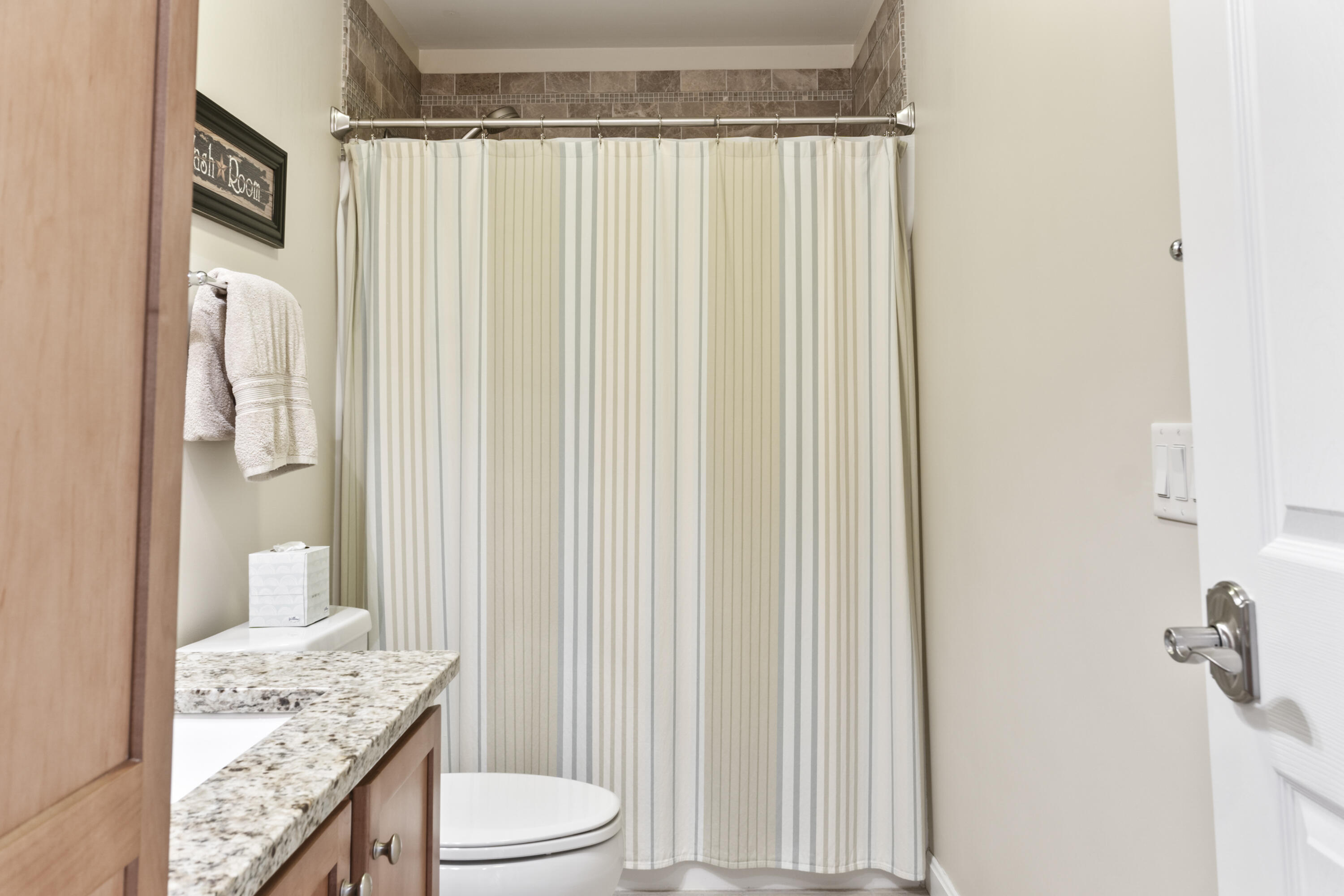 35 Barefoot Cottage Road, Unit 105 Wells, ME 04090 - Photo 7 of 26 full bath