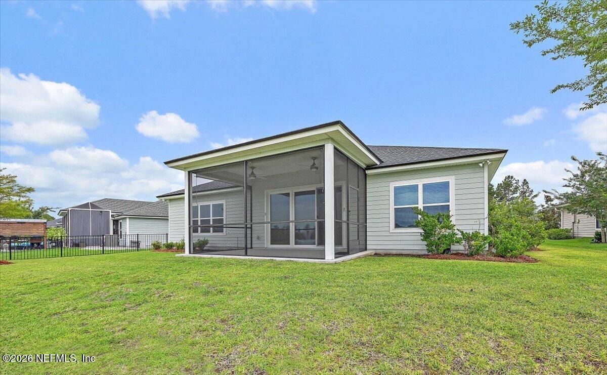 1724 Austin Lk Way Middleburg, FL 32068 - Photo 20 of 30 18-Exterior Back