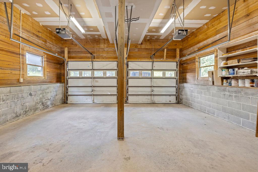 3240 Halter Road Westminster, MD 21158 - Photo 61 of 85 Two car garage