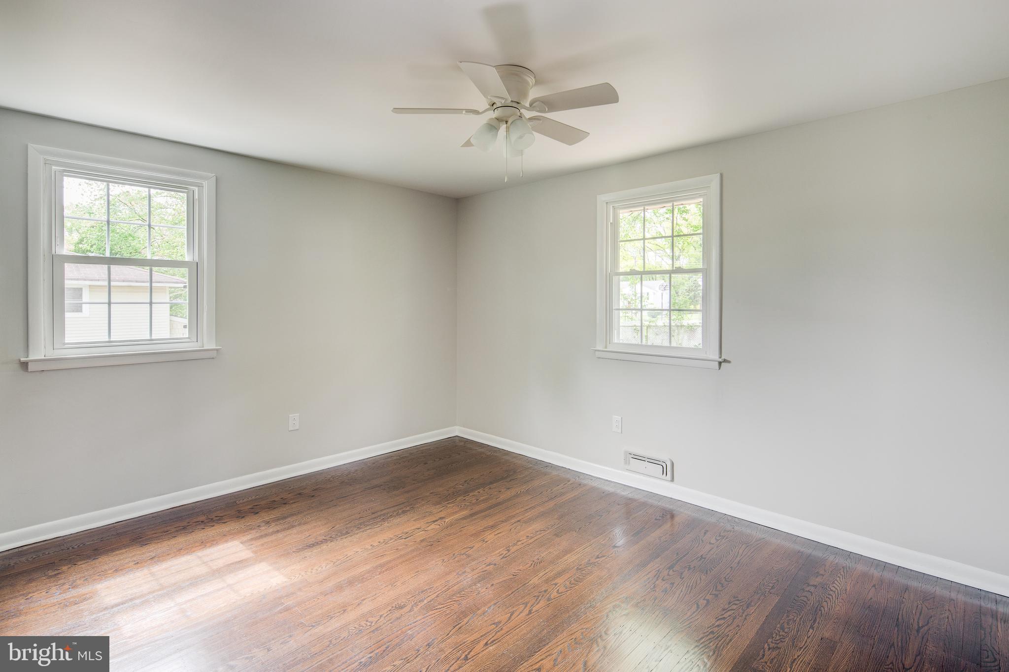 13 Hillcrest Road Stratford, NJ 08084 - Photo 6 of 16