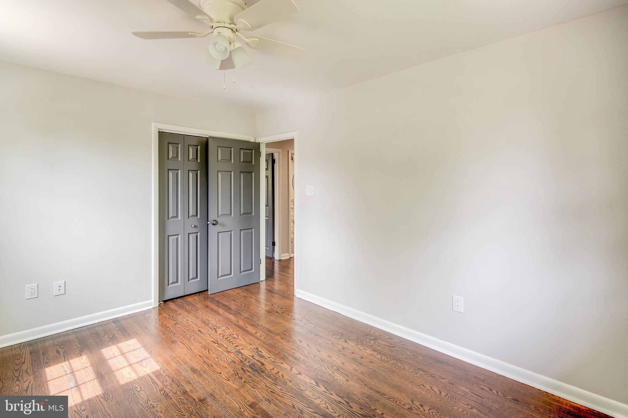13 Hillcrest Road Stratford, NJ 08084 - Photo 9 of 16