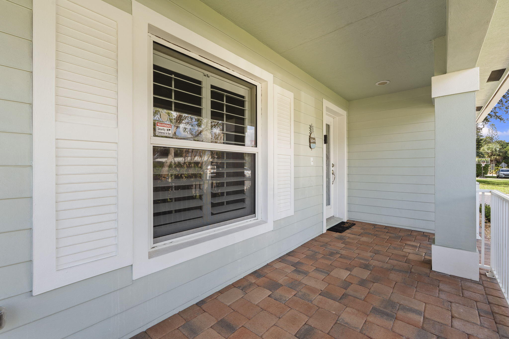 339 Southwest Winnachee Drive Stuart, FL 34994 - Photo 6 of 52 Porch