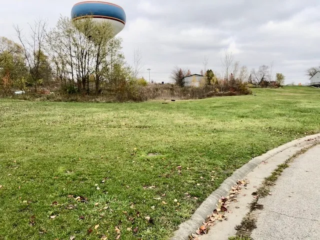 $129,000 | 1368 Heritage Drive, Morris, IL 60450