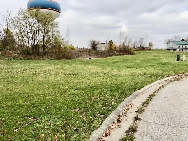 $129,000 | 1368 Heritage Drive, Morris, IL 60450
