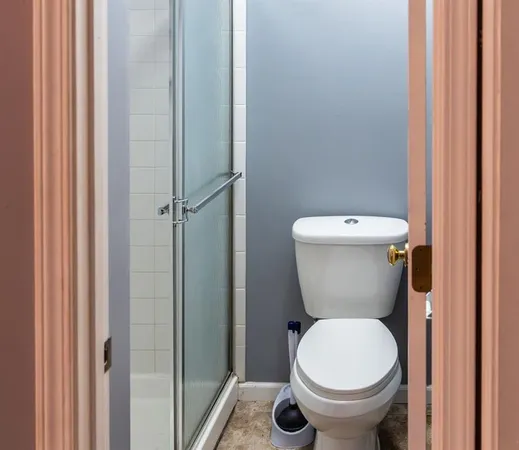 $320,000 | 18401 East 26th St Court South, Independence, MO 64057