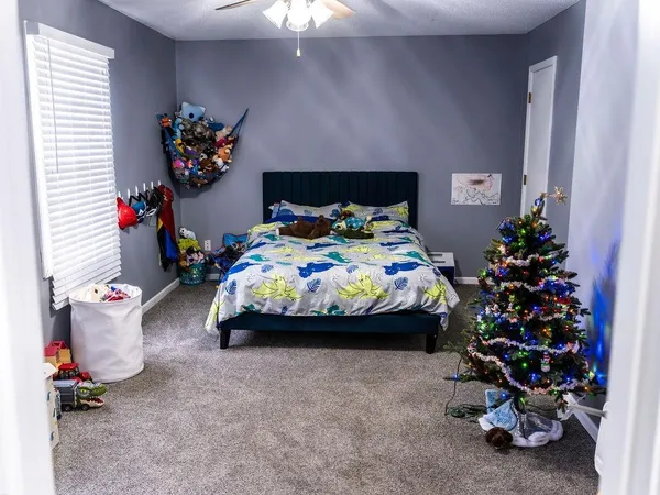 $320,000 | 18401 East 26th St Court South, Independence, MO 64057