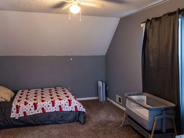 $320,000 | 18401 East 26th St Court South, Independence, MO 64057