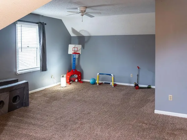 $320,000 | 18401 East 26th St Court South, Independence, MO 64057