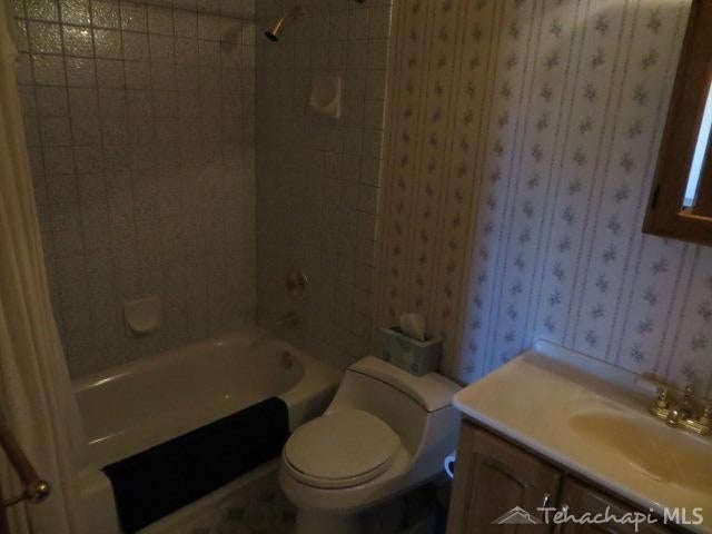 26140 Bear Valley Road Tehachapi, CA 93561 - Photo 49 of 58 Gallery Image 49
