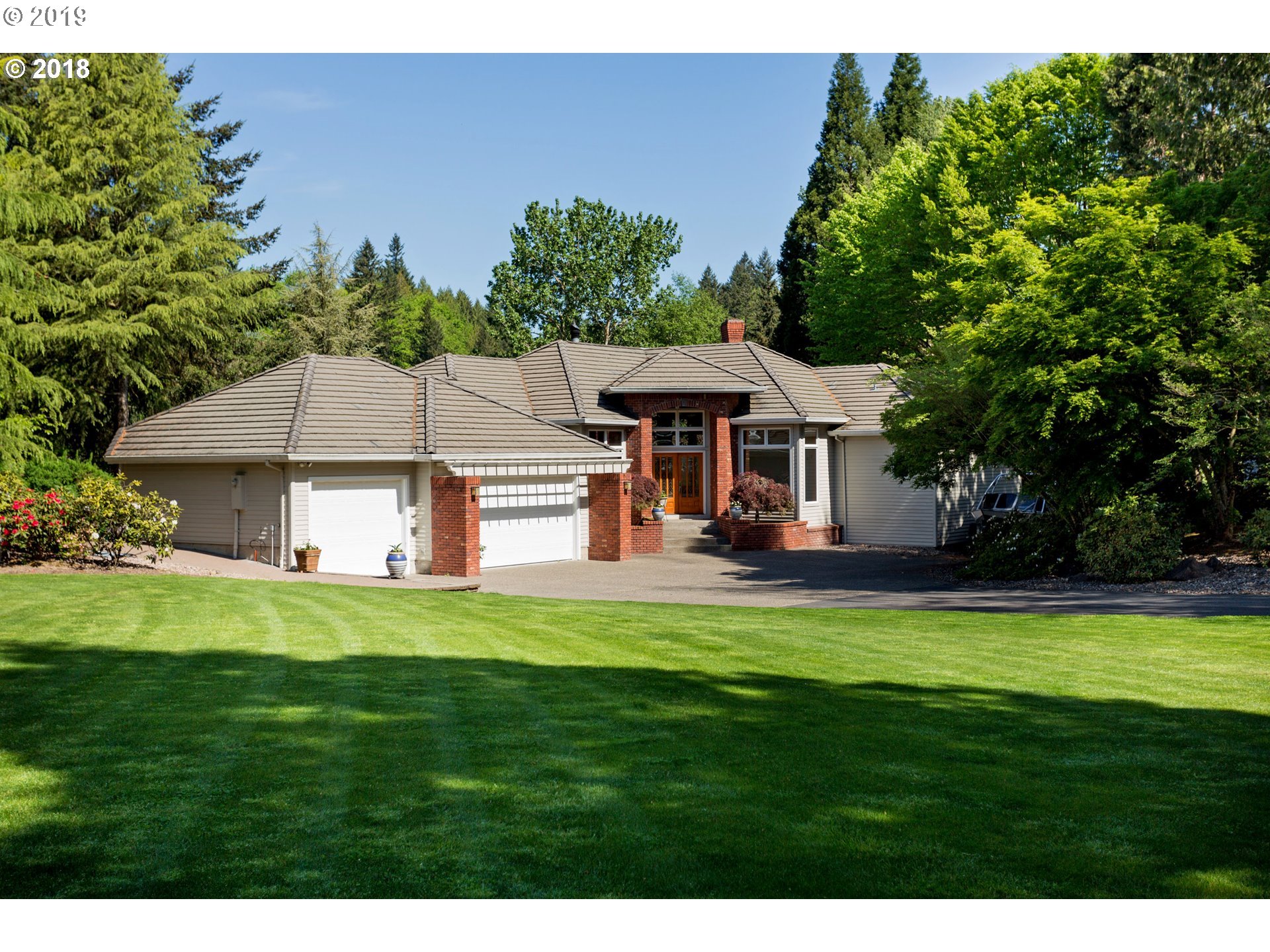 15851 Northeast Eilers Road Aurora, OR 97002 - Photo 1 of 32 Gallery Image 1