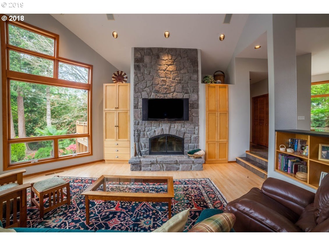 15851 Northeast Eilers Road Aurora, OR 97002 - Photo 18 of 32 Gallery Image 18