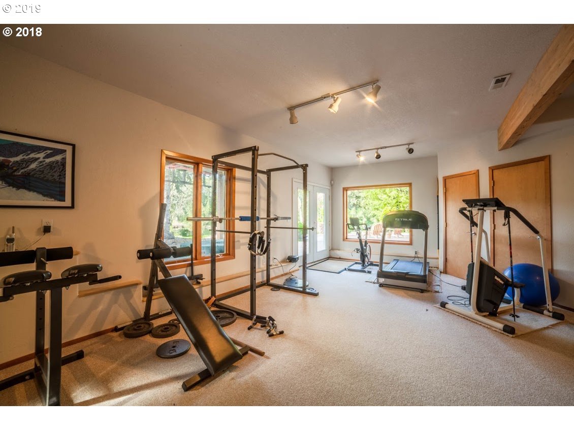 15851 Northeast Eilers Road Aurora, OR 97002 - Photo 32 of 32 Gallery Image 32