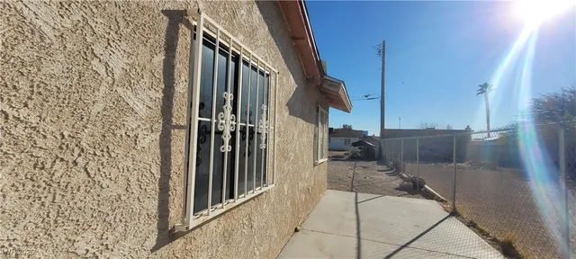 $1,700 | 1301 Madison Avenue, Las Vegas, NV 89106