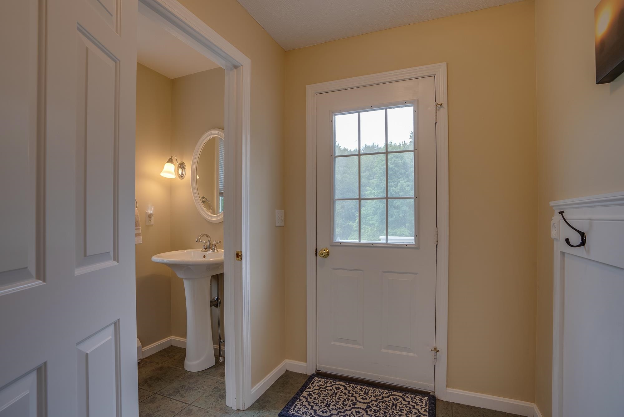 258 East Road Hampstead, NH 03841 - Photo 18 of 31